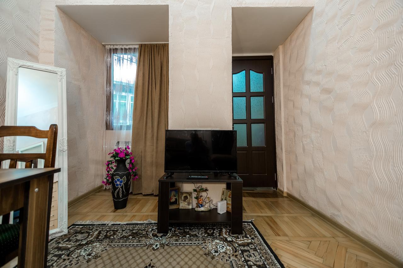 Gabi'S House Daire Tiflis Dış mekan fotoğraf